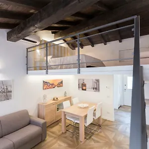  Apartment Luxury Centro Italien